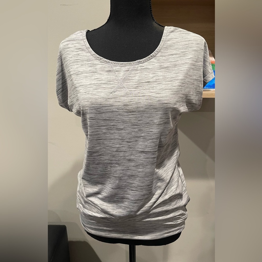 MAURICES IN MOTION TOP